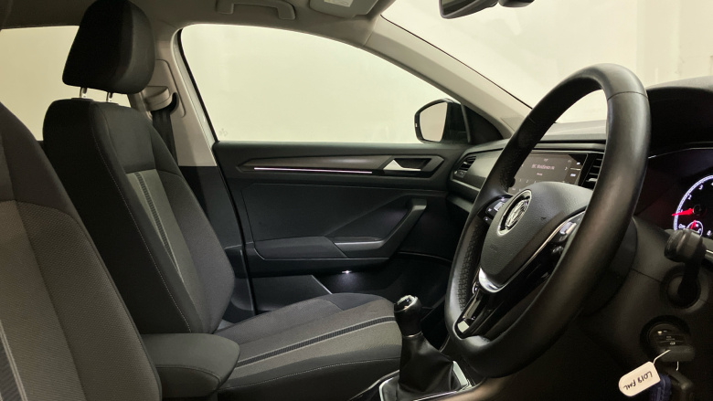 Volkswagen T-Roc 1.5 TSI EVO Design 5dr Petrol Hatchback